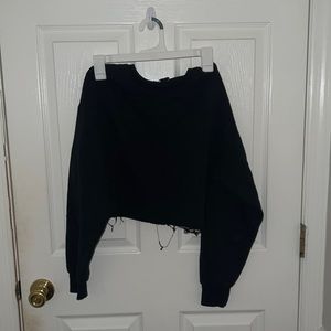 Cropped ripped effect